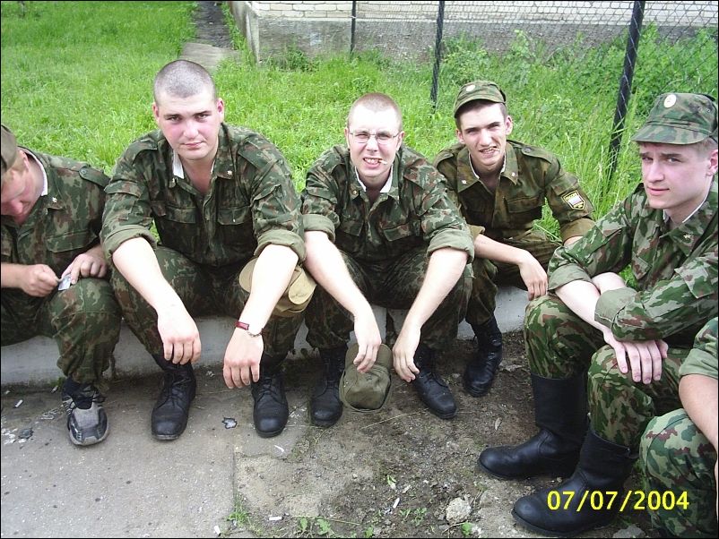 На привале 2